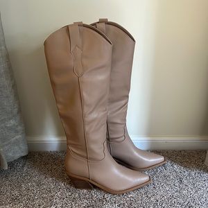 Ulise Boots by Billini